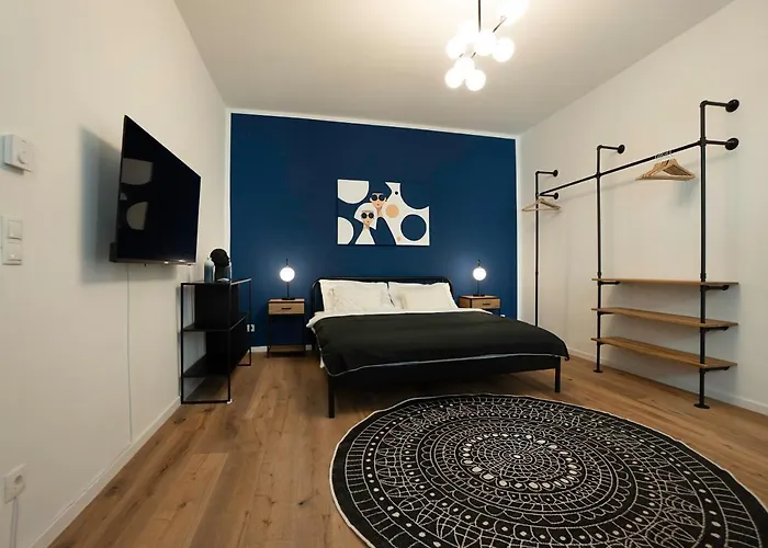 Modern With A Balcony Near Belvedere * Wenen