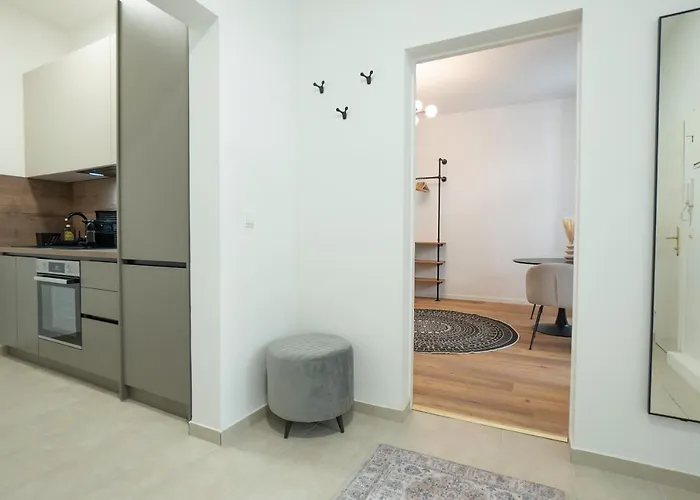 Appartement Modern With A Balcony Near Belvedere *